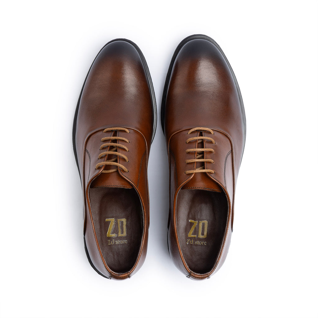 Classic high-quality genuine leather 665 \Havana is finished